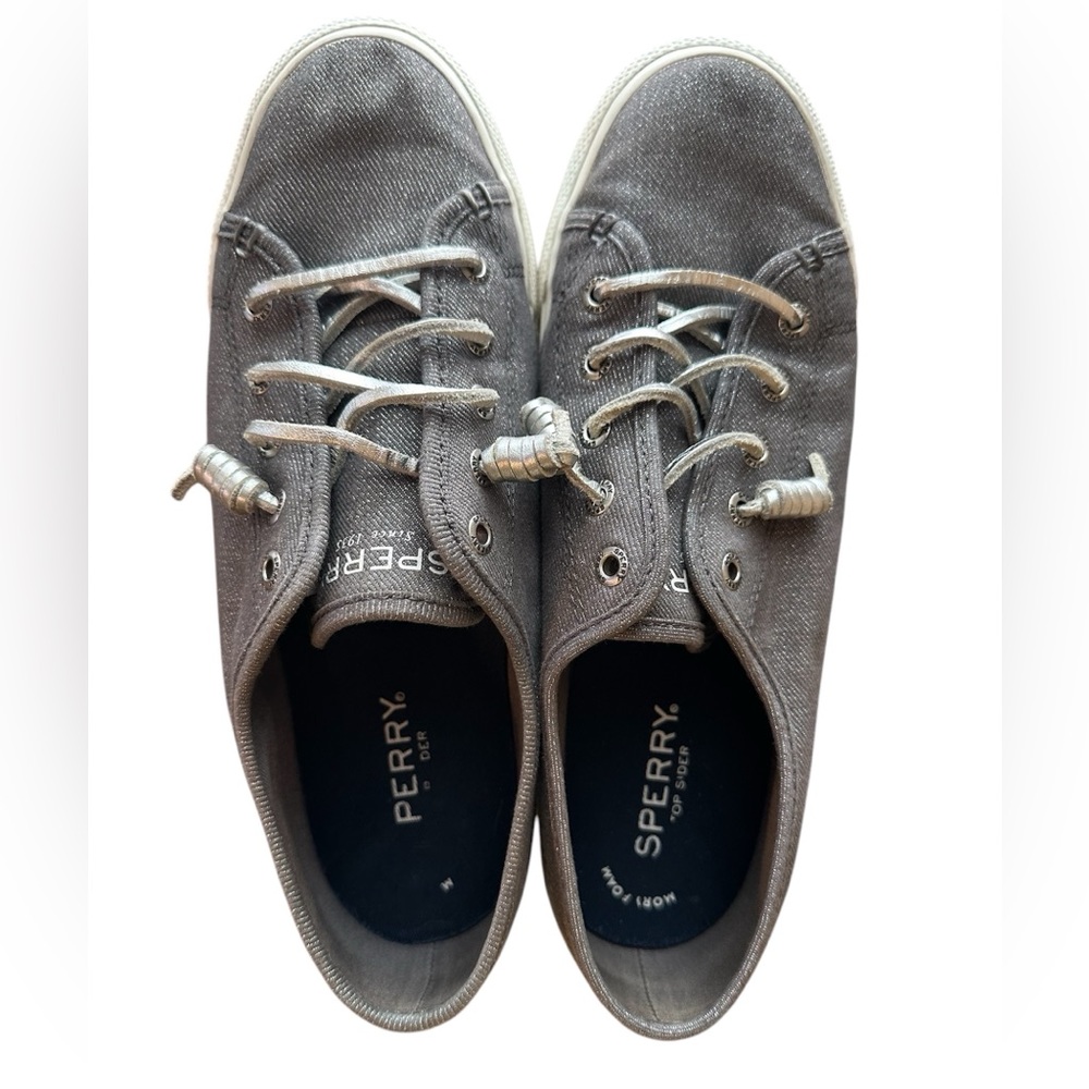Sperry Sneakers